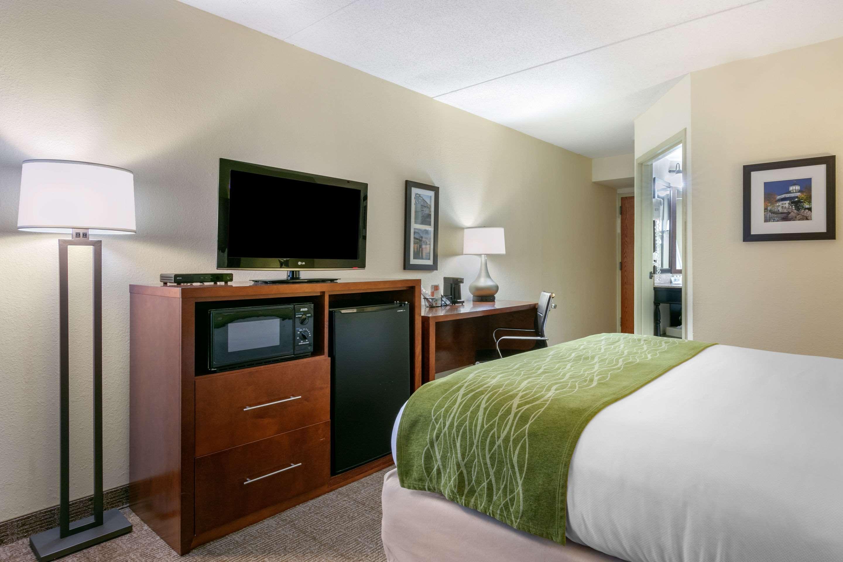 Comfort Inn Downtown Чаттануга Экстерьер фото