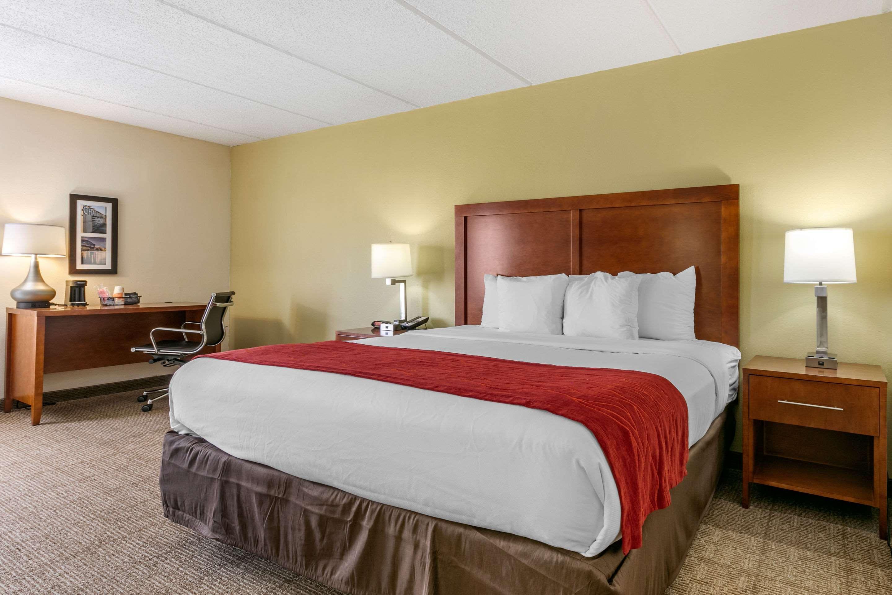 Comfort Inn Downtown Чаттануга Экстерьер фото