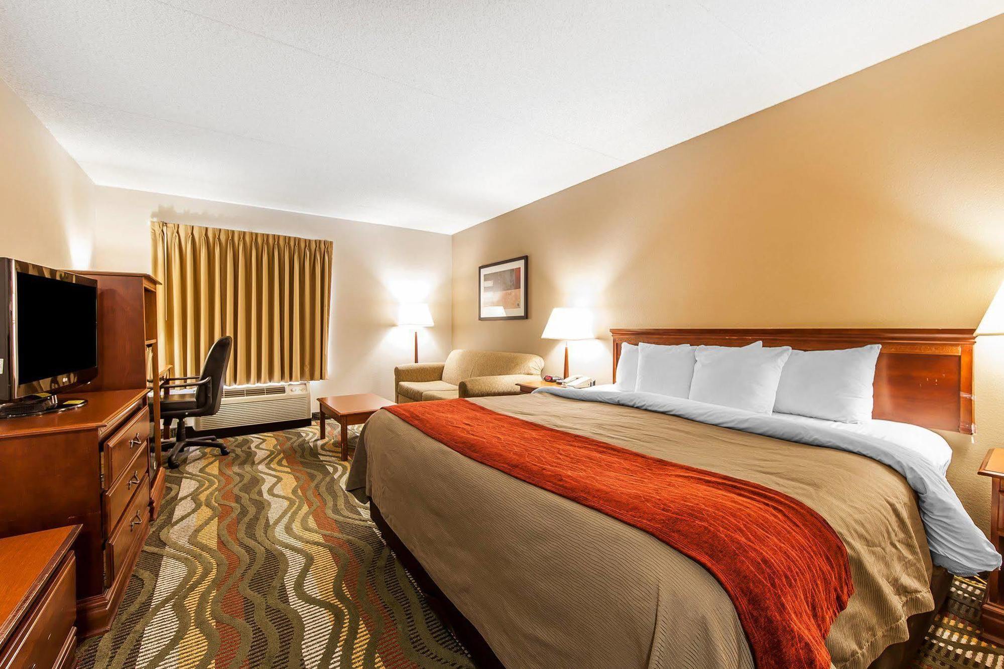 Comfort Inn Downtown Чаттануга Экстерьер фото