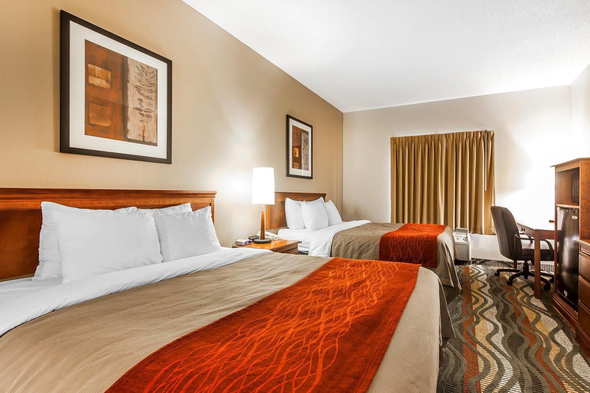 Comfort Inn Downtown Чаттануга Экстерьер фото