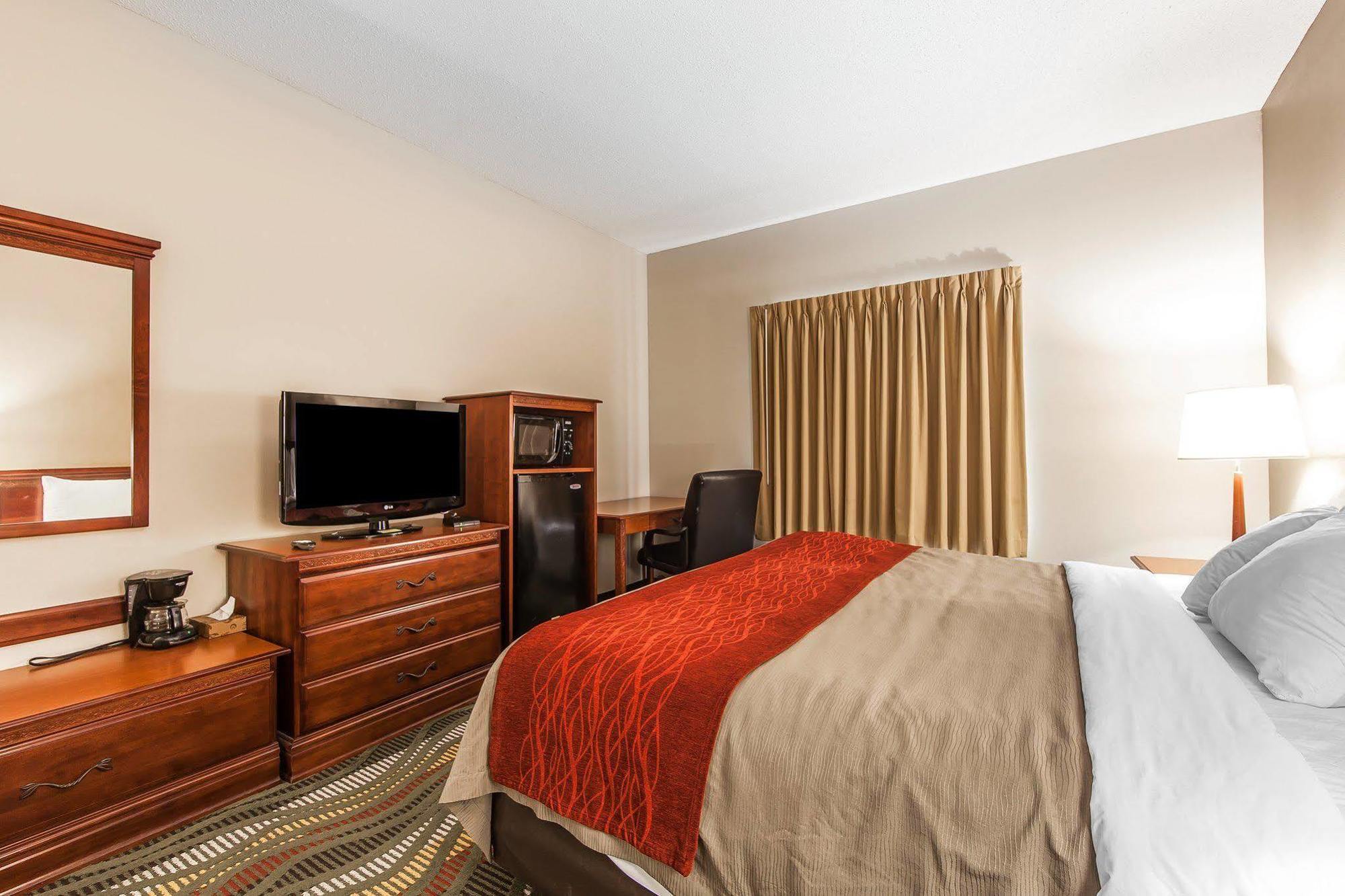 Comfort Inn Downtown Чаттануга Экстерьер фото